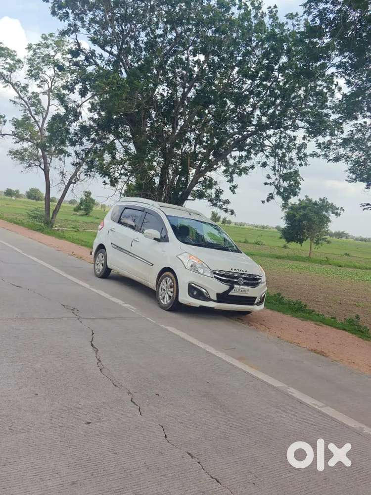 Maruti Suzuki Ertiga 2017 Diesel 110000 Km Driven