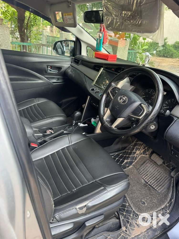Toyota Innova Crysta 2019