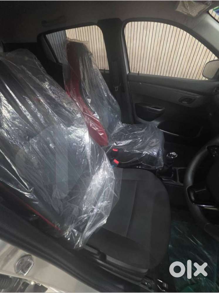 Renault Kwid Rxt 1.0, 2026, Petrol