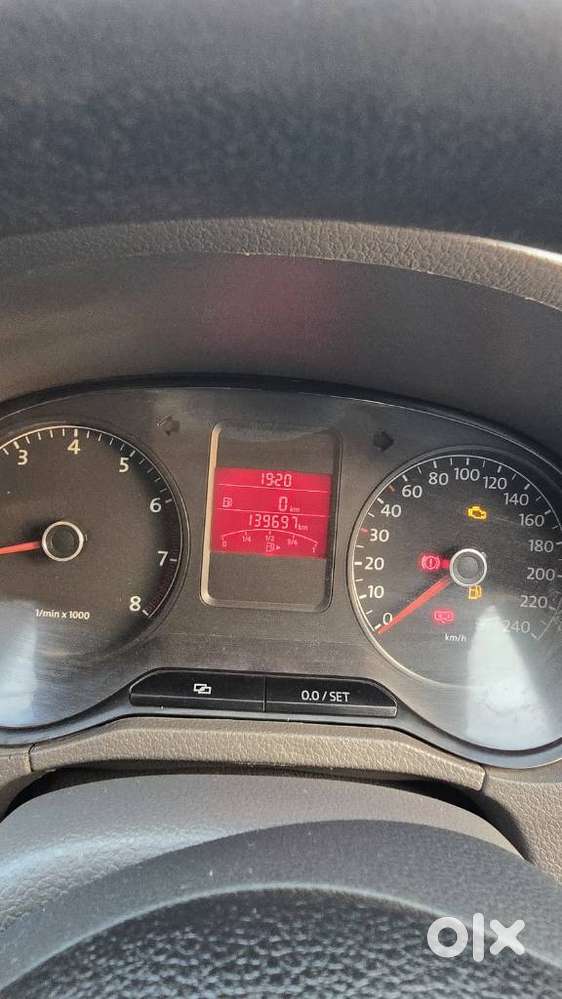 Volkswagen Vento 2010-2013 Petrol Highline, 2012, Petrol
