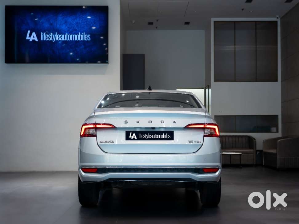 Skoda Slavia Style 1.5l Tsi Mt, 2026, Petrol