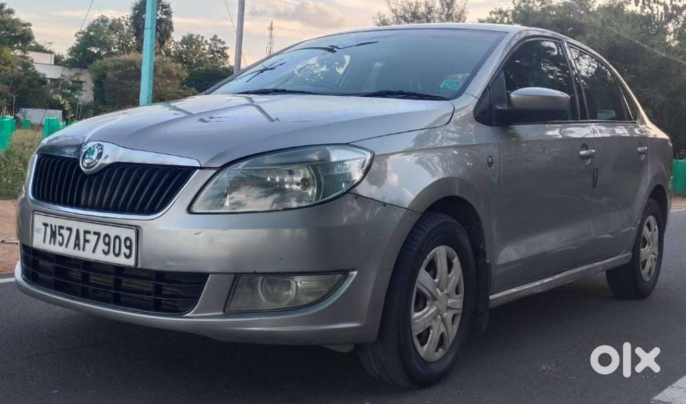 Skoda Rapid 1.6 Tdi Ambition, 2012, Diesel