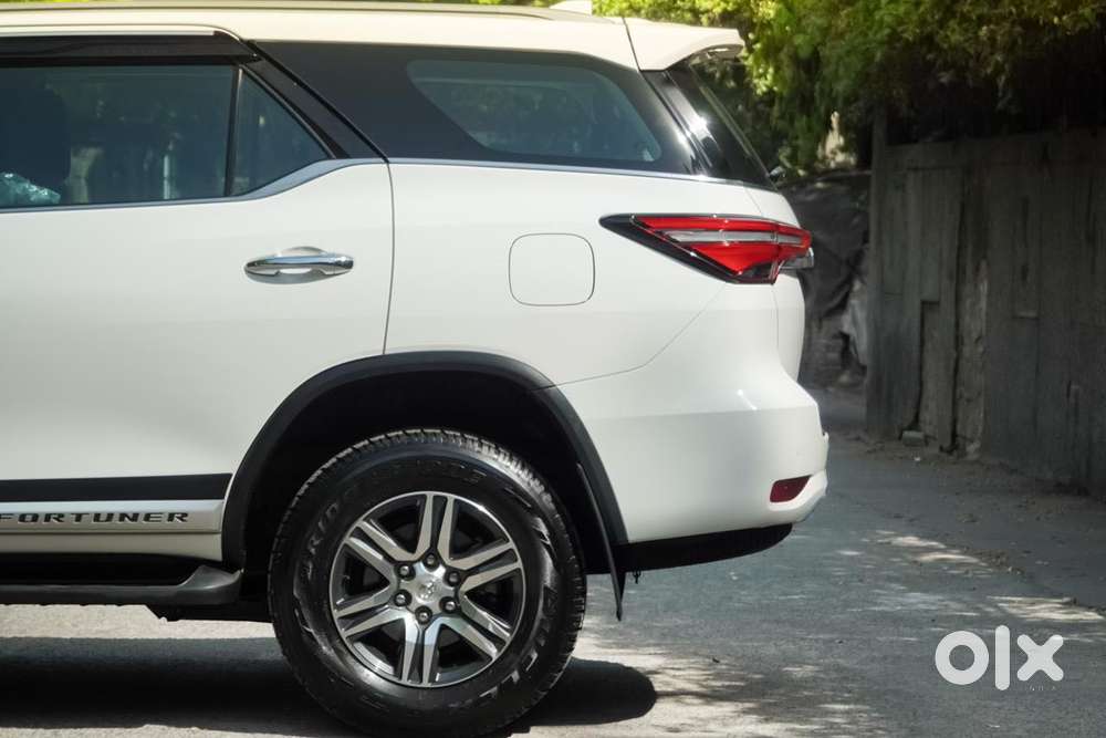Toyota Fortuner 4x2 At 2.7 Petrol, 2023, Petrol
