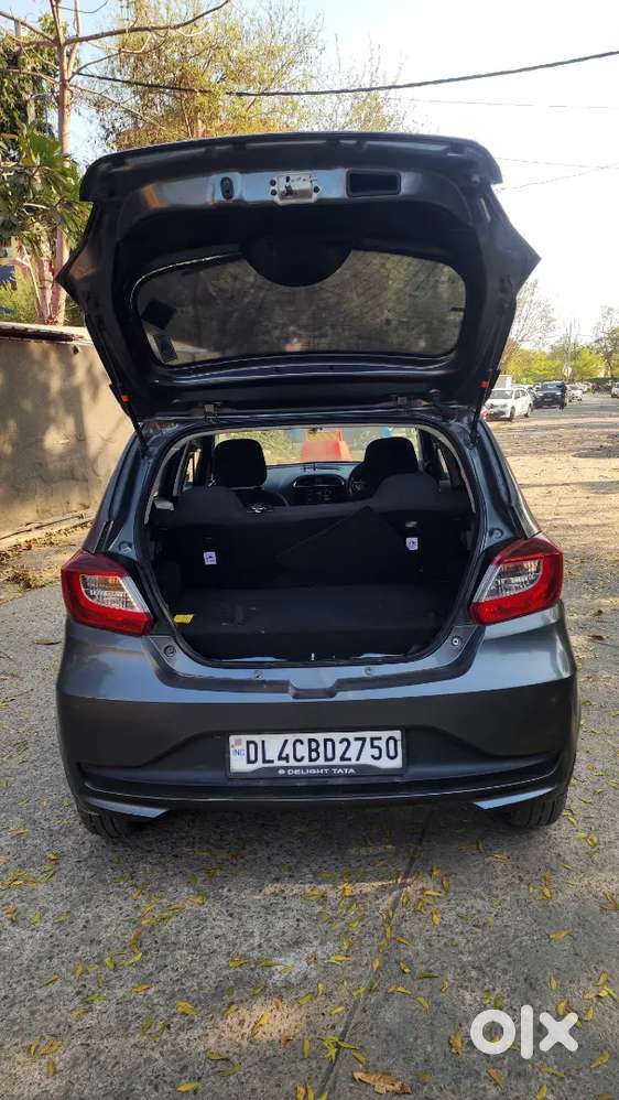 Tata Tiago Revotron Xza Plus Amt 2024