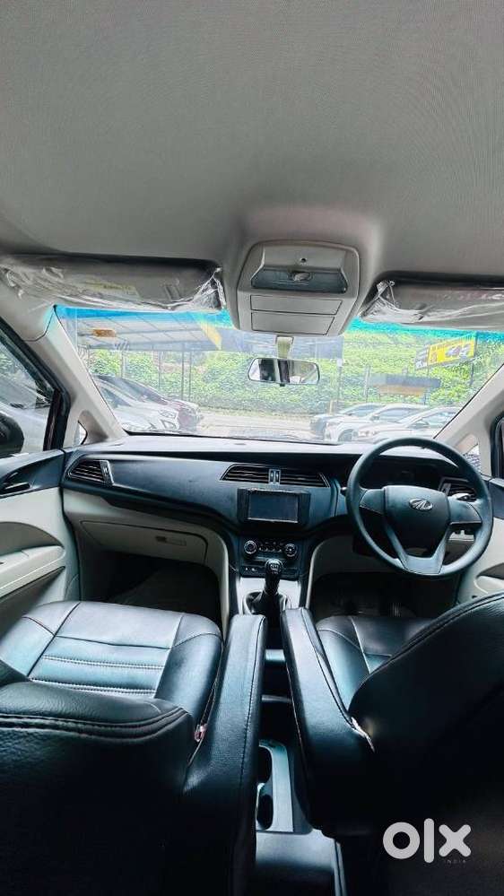 Mahindra Marazzo M2, 2018, Diesel
