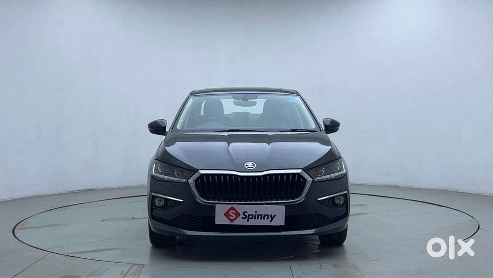 Skoda Slavia Style 1.0l Tsi At, 2022, Petrol