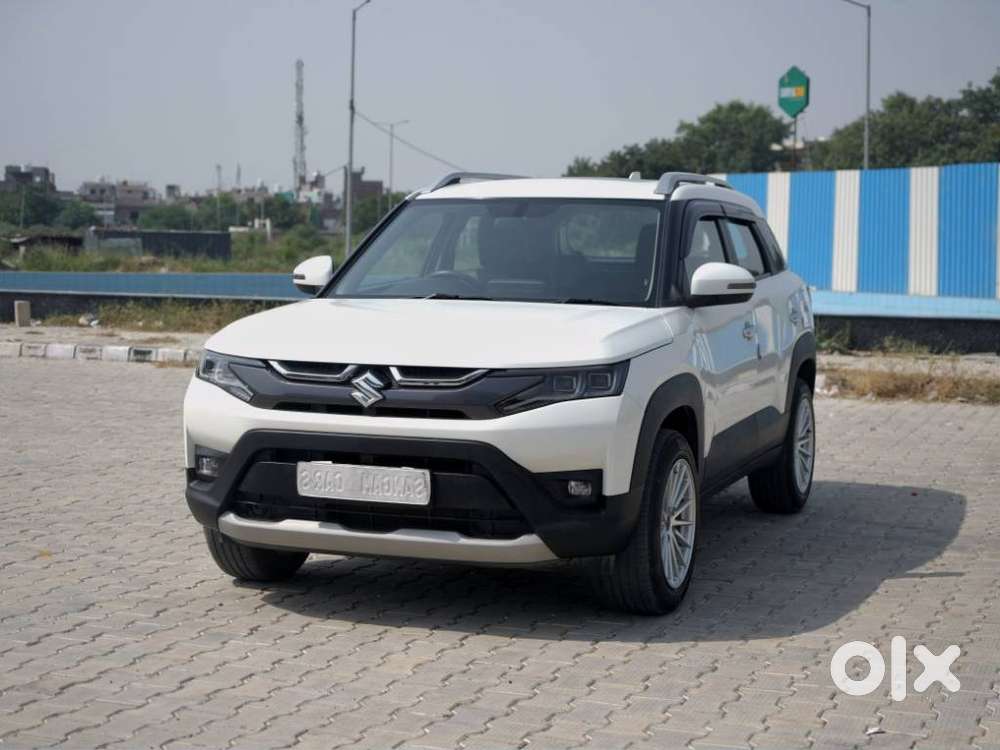 Maruti Suzuki Brezza 1.5 Zxi Smart Hybrid, 2023, Petrol