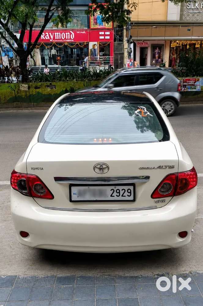 Toyota Corolla Altis 2009