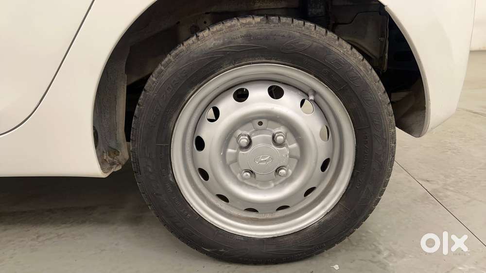 Hyundai Eon Era +, 2018, Petrol