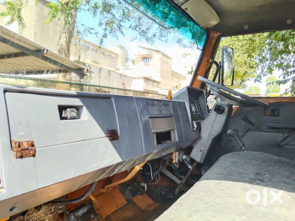 Tata Curvv Ev 2011 Diesel 125836 Km Driven