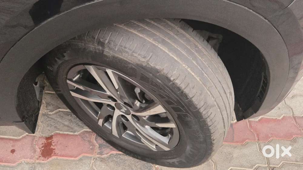 Mahindra Xuv700 2.2 Ax 5 Diesel Mt Str, 2022, Diesel