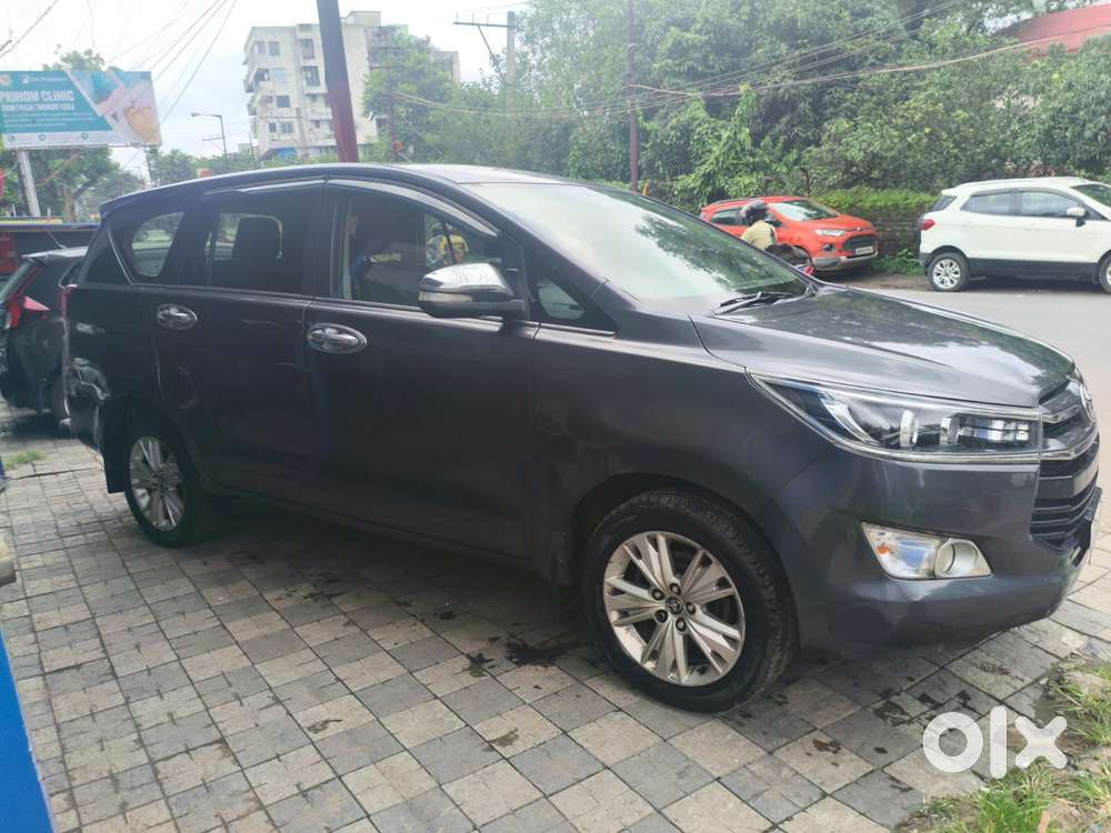 Toyota Innova Crysta 2.8 Z, 2016, Diesel