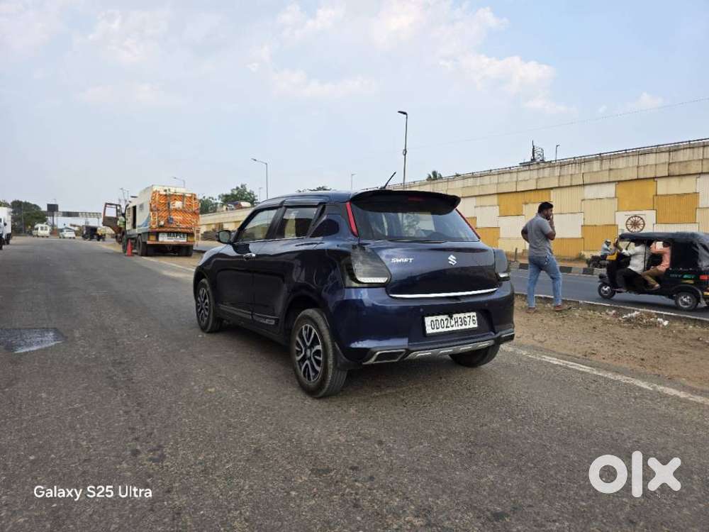 Maruti Suzuki Swift Amt Vvt Zxi, 2023, Petrol