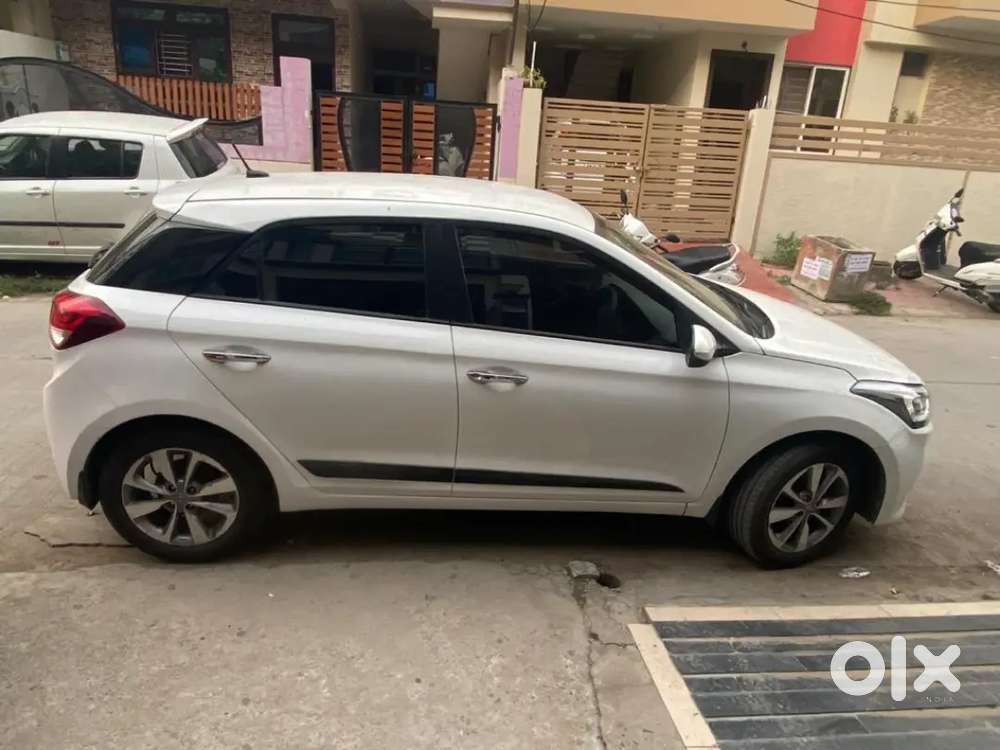 Hyundai I20 2017 Diesel 83500 Km Driven