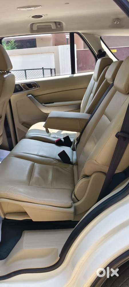 Ford Endeavour 2.2 Trend At 4x2, 2018, Diesel