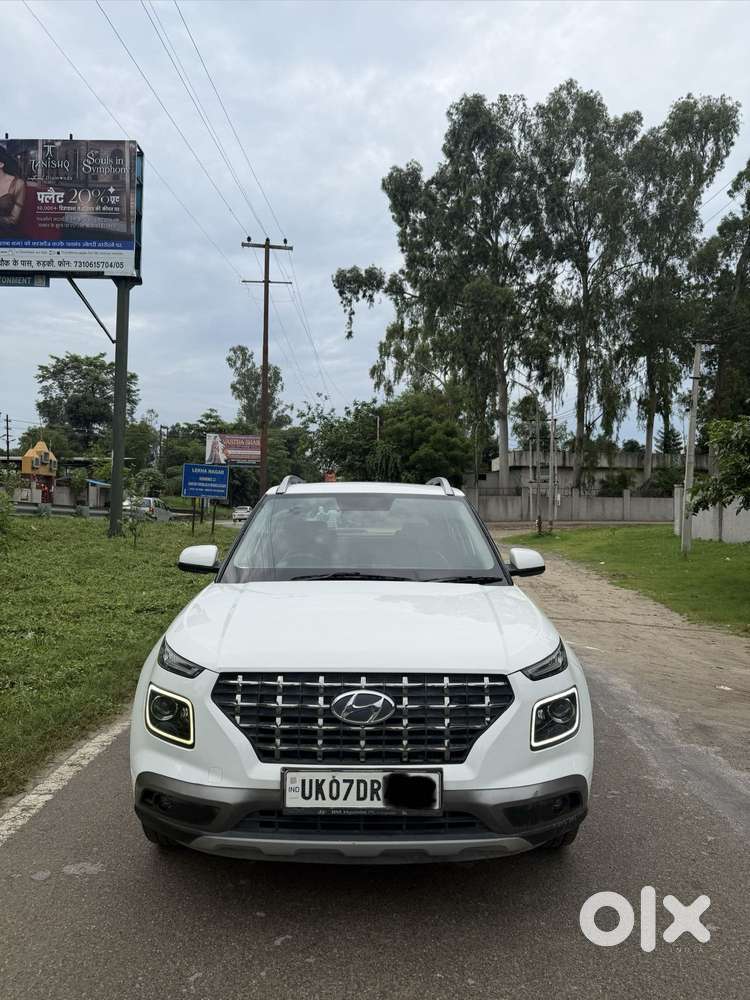 Hyundai Venue Sx (o) Mt 1.5 Diesel, 2020, Diesel