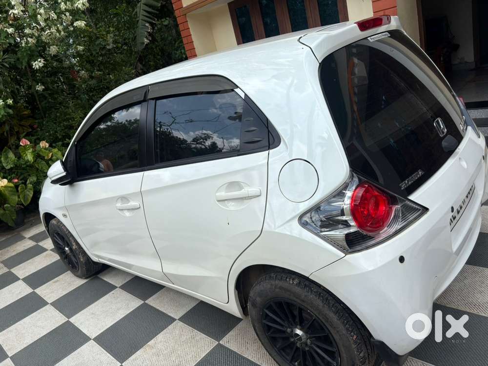 Honda Brio Petrol 2016