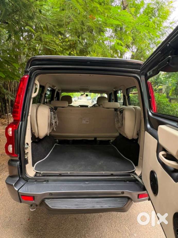 Mahindra Scorpio Classic 2.2 S 11 Mt 7 Str, 2023, Diesel