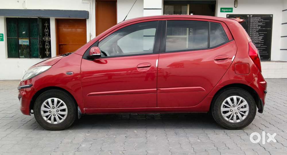 Hyundai I10 Sportz At, 2013, Petrol