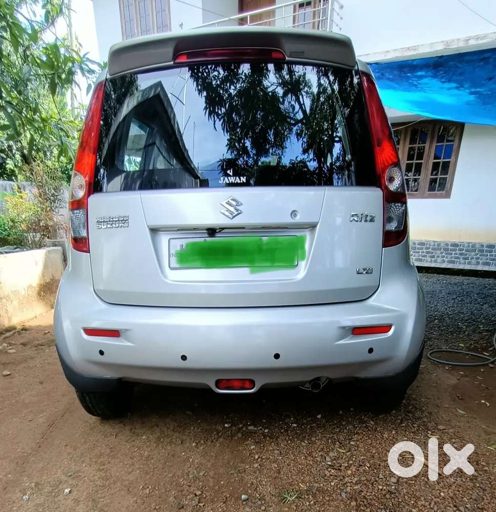 Maruti Suzuki

Model

Ritz

Variant

1.2 Lxi