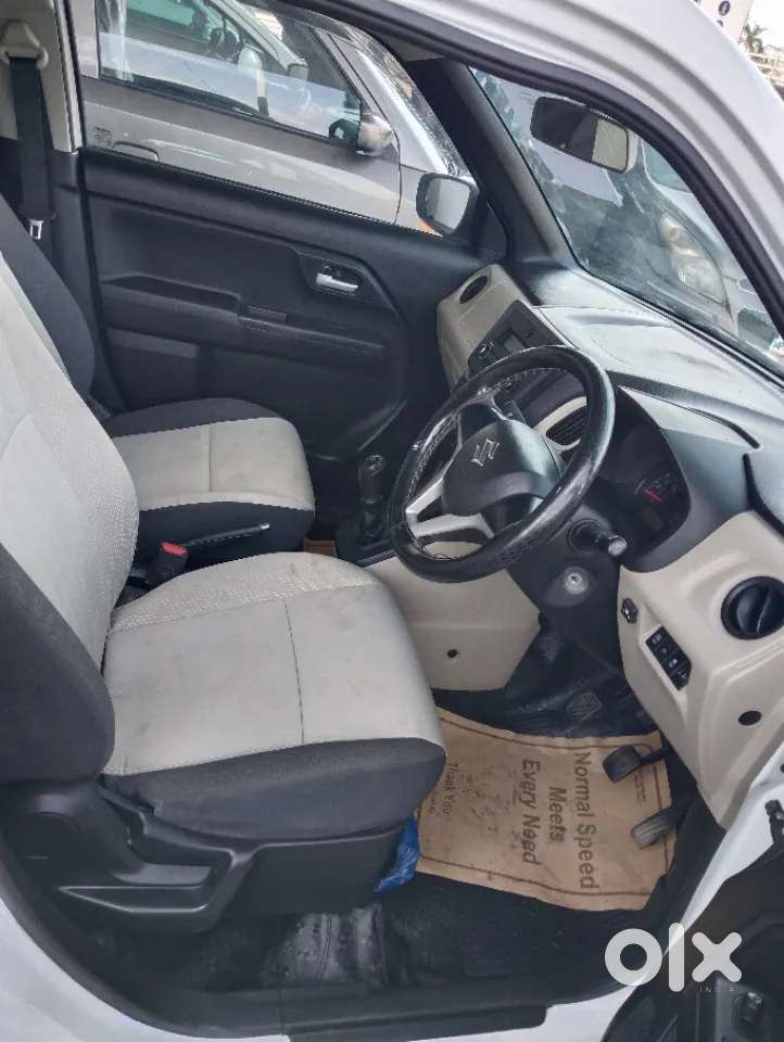 Maruti Suzuki Wagon R Vxi 1.0, 2023, Petrol