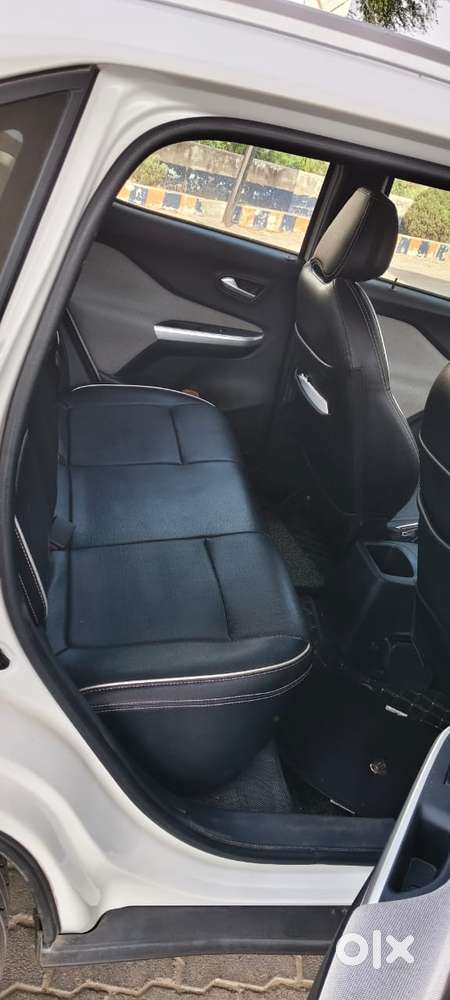 Nissan Magnite 1.0 Xl Turbo Cvt, 2022, Petrol