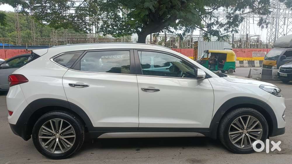 Hyundai Tucson [ ] 2.0 Gls 2wd At Diesel, 2017, Diesel
