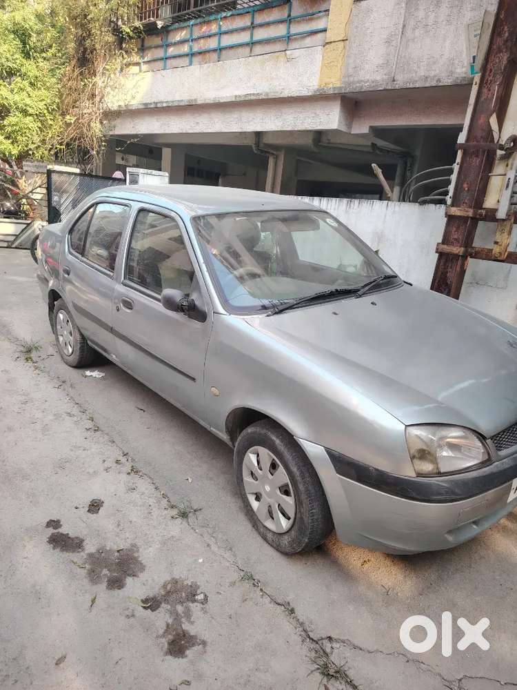 Ford Ikon Flair 2006