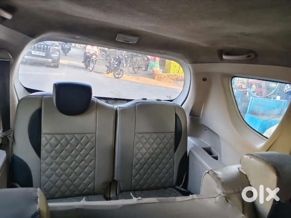 Maruti Ertiga 2016 Variant