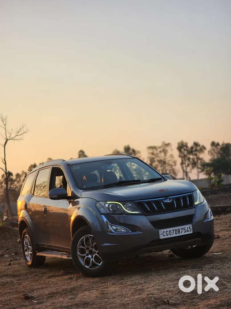 Mahindra Xuv500 2017 Diesel 111000 Km Driven