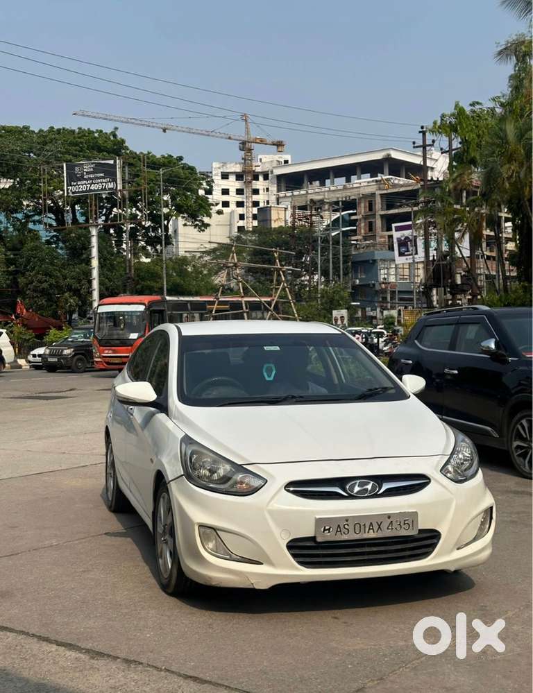 Hyundai Verna Crdi 2011