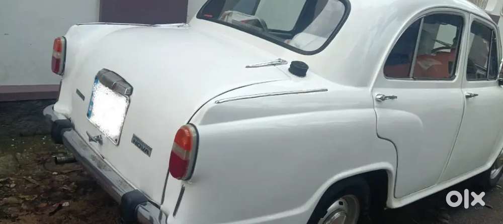 Ambassador Ambassador 1998