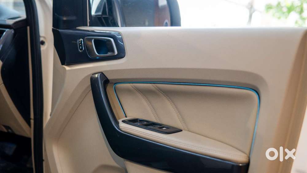 Ford Endeavour 3.2 Titanium At 4x4, 2017, Petrol