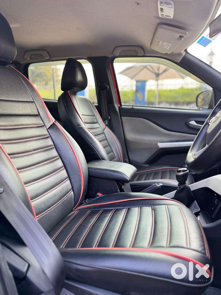 Nissan Magnite 1.0 Xv Turbo Cvt Dual Tone, 2022, Petrol