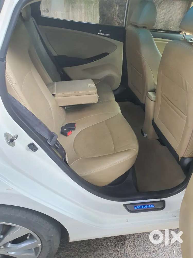 Hyundai Fluidic Verna