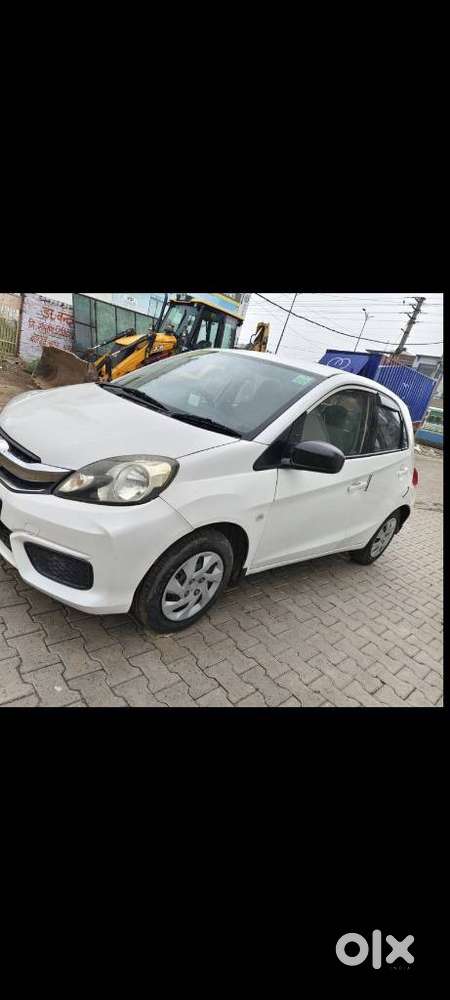 Honda Brio S (o) Mt, 2017, Petrol