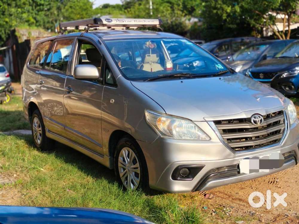 Toyota Innova 2.5 G (diesel) 8 Seater, 2016, Diesel