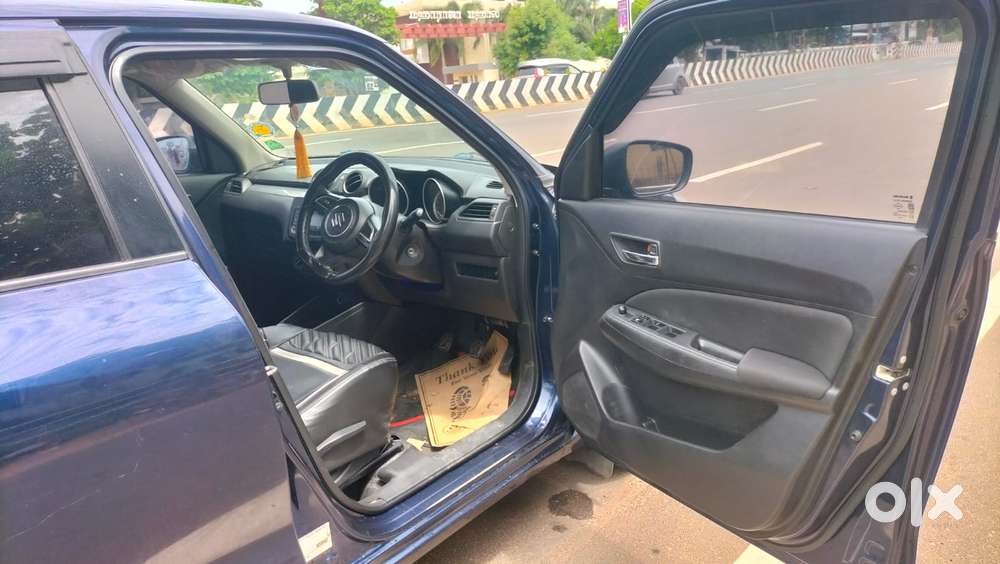 Maruti Suzuki Swift Vxi Optional, 2020, Petrol