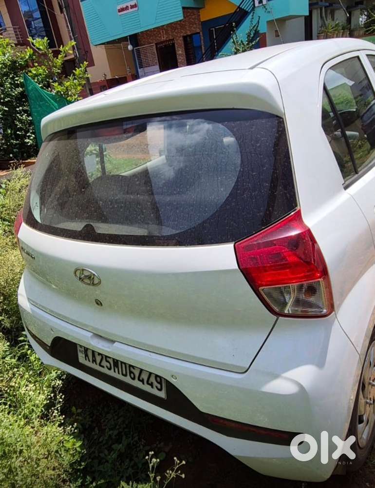Hyundai Petrol Manual 2022