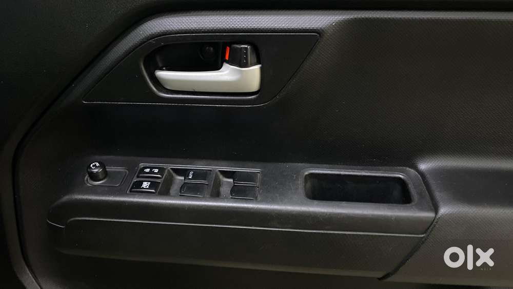 Maruti Suzuki Wagon R 1.2 Zxi Amt, 2023, Petrol