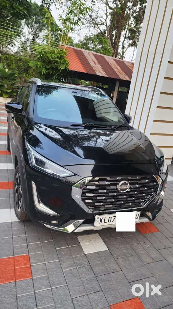 Nissan Magnite 1.0 Xv Premium Turbo Cvt 2023