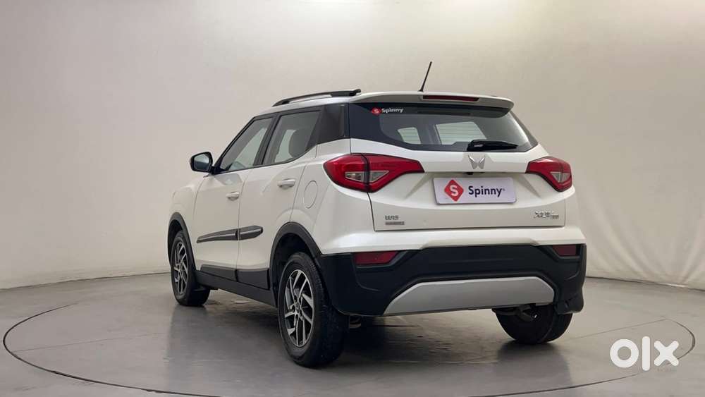 Mahindra Xuv300 W8 (o) 1.5 Diesel Amt, 2022, Diesel