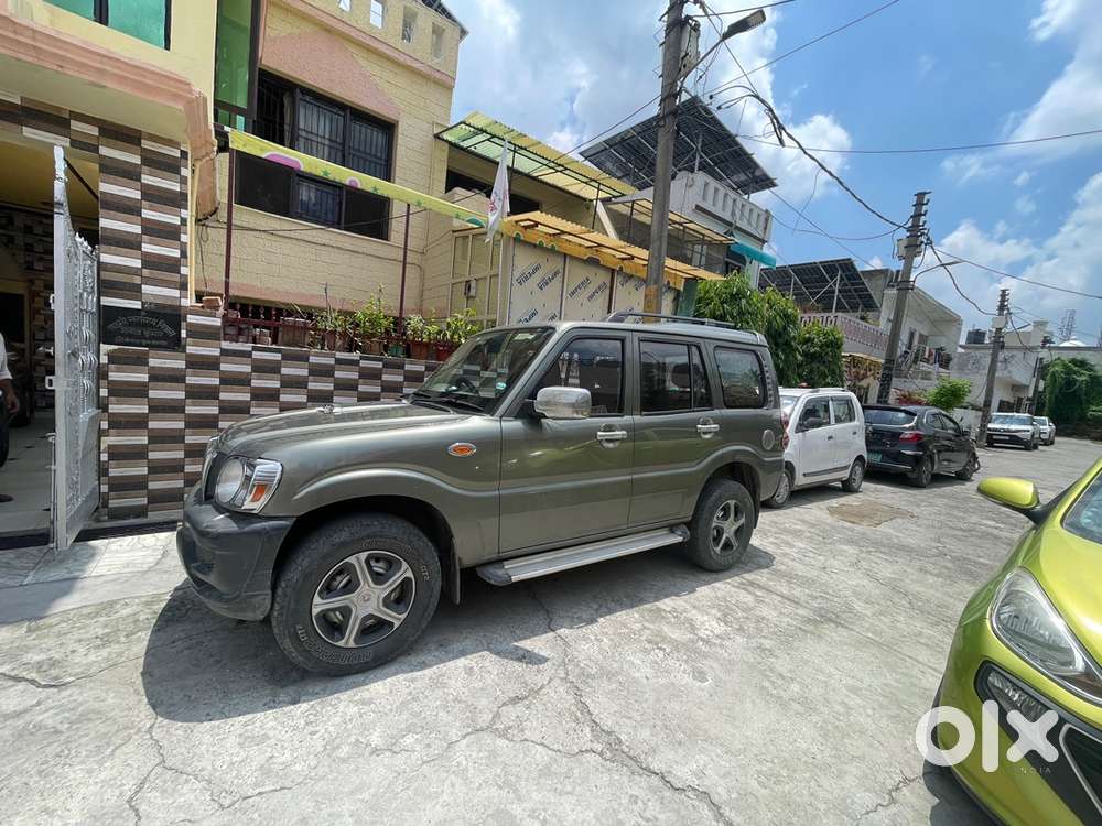 Mahindra Scorpio 2012 Diesel Manual