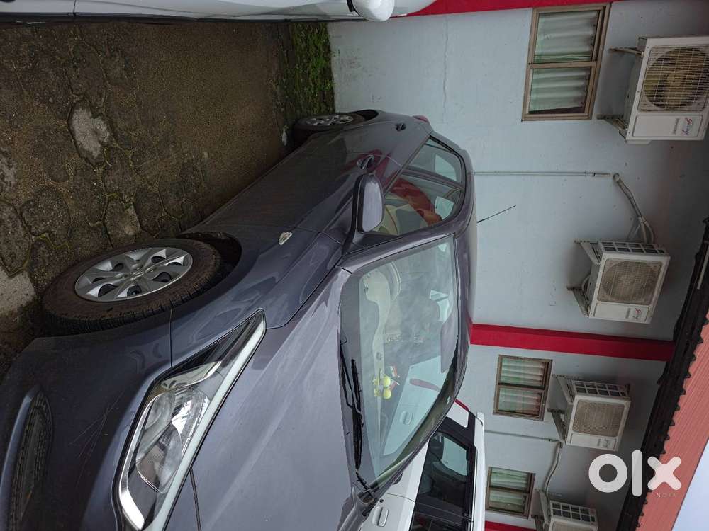 I20magna Executive Vtvt Bs Iv Star Dust Colour