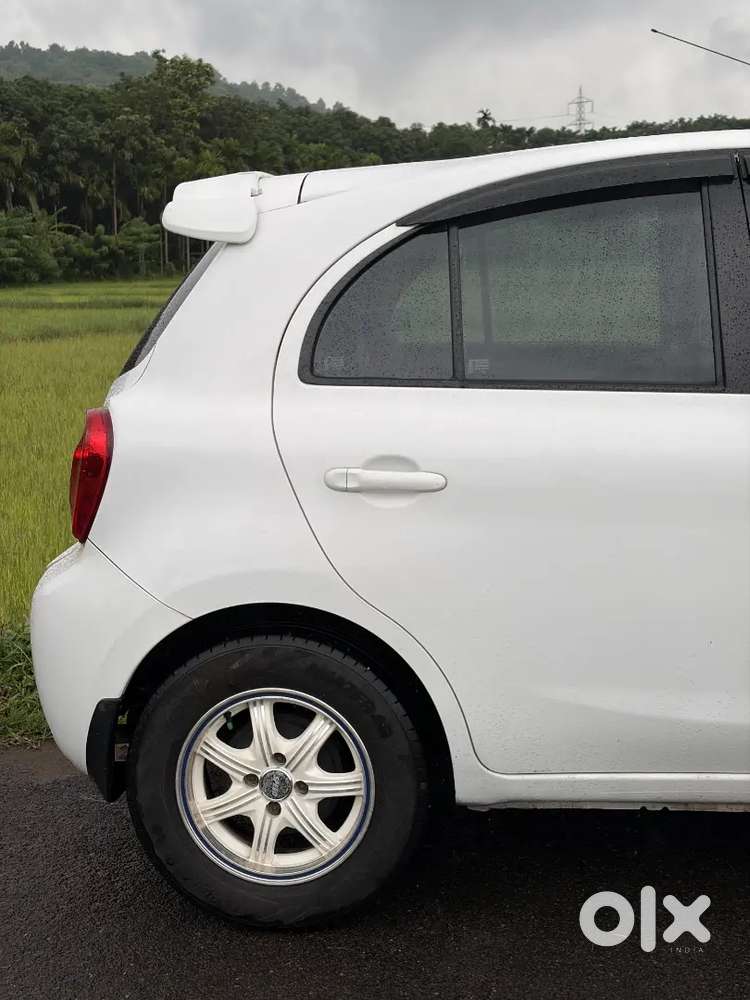 Nissan Micra Petrol 2017