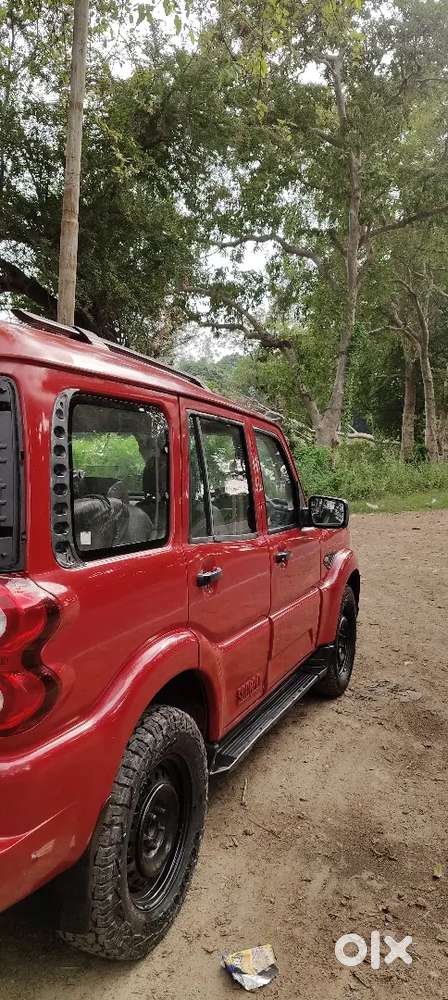 Mahindra Scorpio Classic 2016