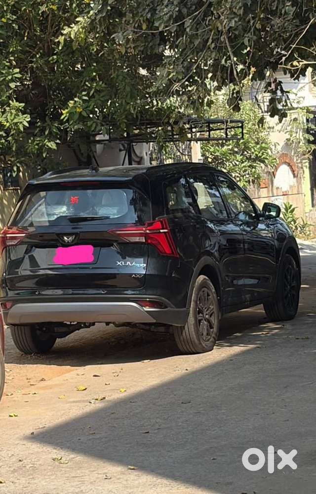 Mahindra Xuv700 2024 Diesel Well Maintained
