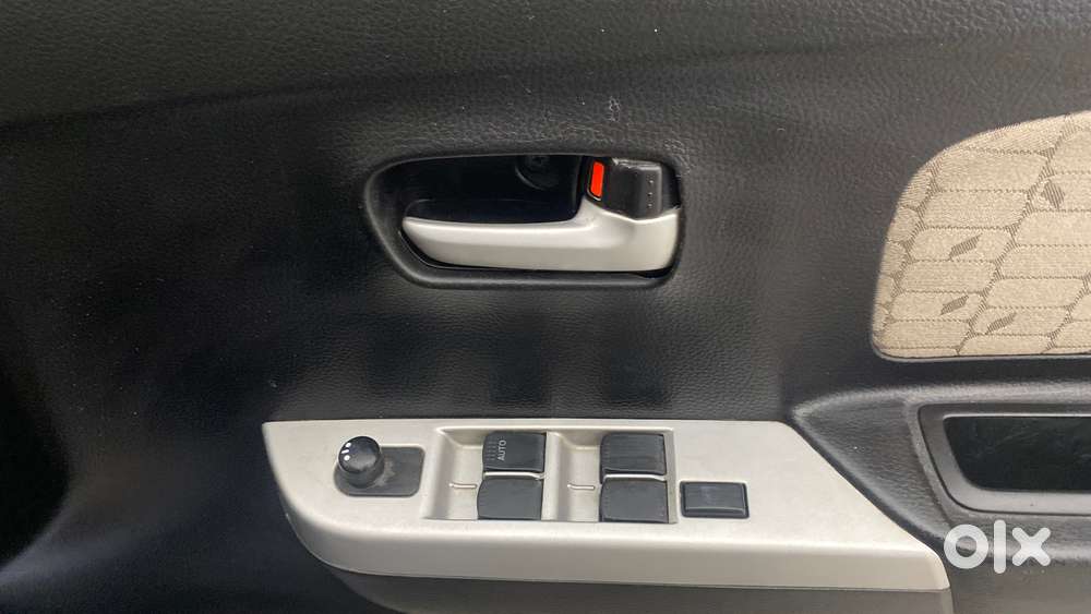 Maruti Suzuki Wagon R 1.0 2015-2019 Vxi Amt, 2015, Petrol