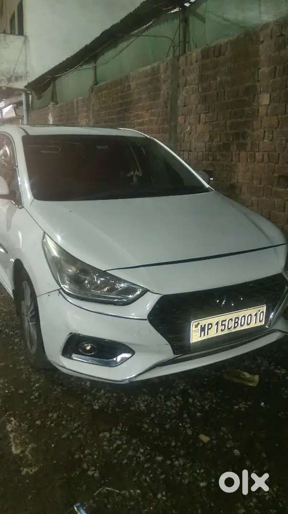Hyundai Verna 2018 Petrol 60000 Km Driven