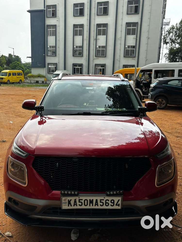 Hyundai Venue Petrol Manual 2021 Car